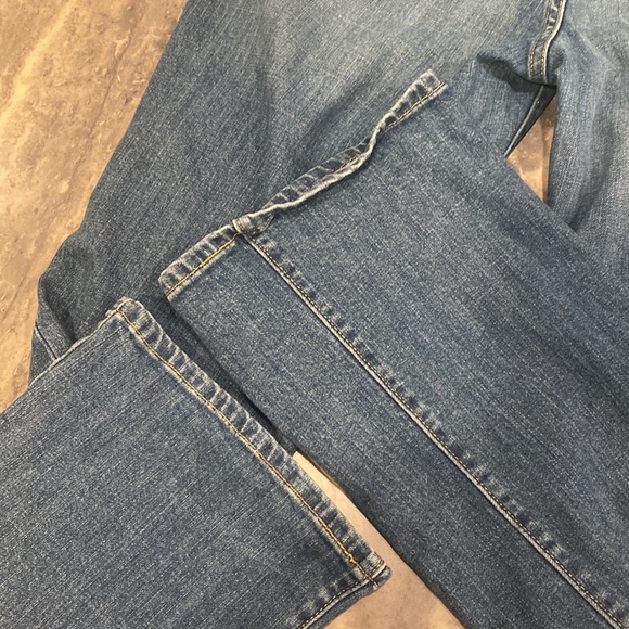 Levi's 515 Bootcut Jeans Stretch 10.5" Rise 31.5" Inseam Med Wash - Picture 5 of 11